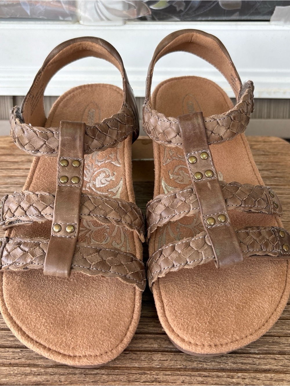 Braided Strappy Women’s Sandals in Light Brown Sz 5